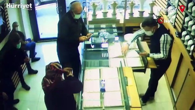 Mersin'de iki ailenin aynı kızı istemeye gelmesiyle gerçek ortaya çıktı