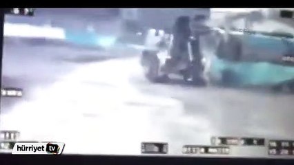 Hendek kazan iş makinesi polis tarafından vuruldu