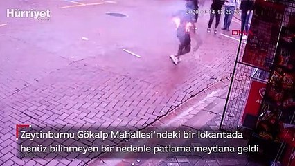 Zeytinburnu'ndaki patlamanın ardından alevler içinde kalan kişi kamerada