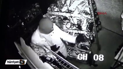 Marketteki hırsızlık güvenlik kamerasında