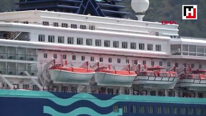 Marmaris'e sezonun ilk yolcu gemisi geldi