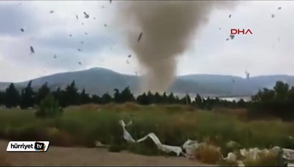 Isparta'da hortum OSB'deki fabrika çatılarında zarara neden oldu