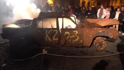 Son dakika gündem: Rus saldırılarında zarar gören araçlar Çekya'da sergileniyor