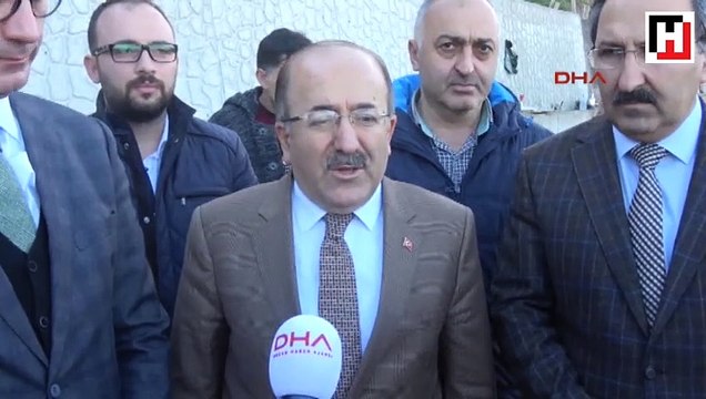 Bir mahalle kayıyor! Binalar boşaltıldı, inşaatlar durduruldu