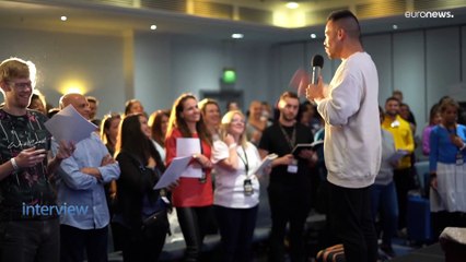 Rencontre avec Master Sri Akarshana, le "Yogi avec une Lamborghini"