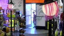 Marlon Wayans Pranks Halloween Store Customers - The Curse of Bridge Hollow