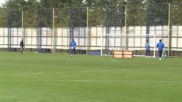 MKE Ankaragücü'nün milli kalecisi, Fenerbahçe maçında 3 puana odaklandı