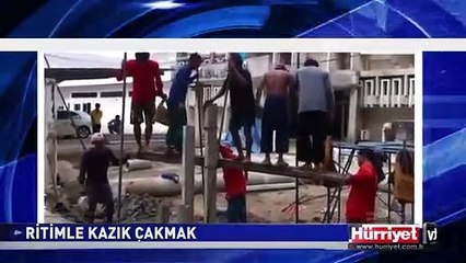 BU İNSANLAR NE YAPIYOR..!