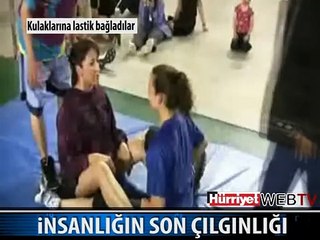 BU İNSANLAR NE YAPIYOR