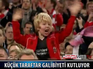 KÜÇÜK TARAFTARIN GALİBİYET SEVİNCİ