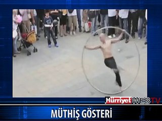 MÜTHİŞ GÖSTERİ