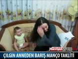 BARIŞ MANÇO TAKLİDİ YAPAN ANNE