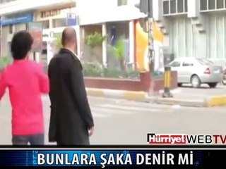 AZ GELİŞMİŞ ÜLKENİN ŞAKASI BÖYLE OLUR