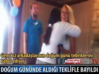 ALDIĞI ŞOK TEKLİF GENÇ KIZI BÖYLE BAYILTTI