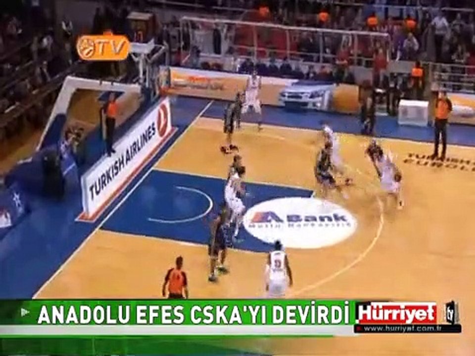 ANADOLU EFES CSKA'YI DEVİRDİ