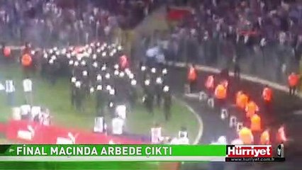 FİNAL MAÇINDAKİ OLAYLAR TARAFTAR KAMERASINDA