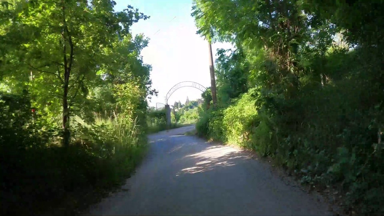 Wien Döbling: Oberer Reisenbergweg downhill