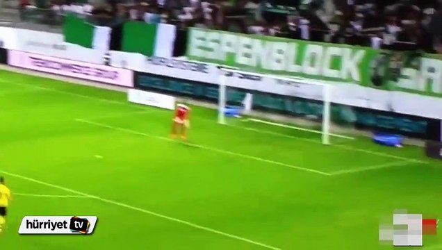 2014'te kendi kalesine atılan en güzel gol!