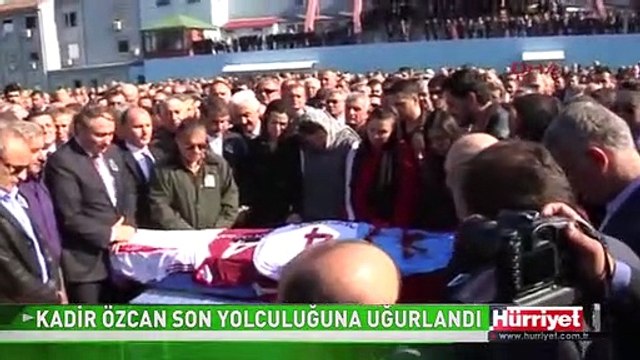 1461 TRABZON TEKNİK DİREKTÖRÜ KADİR ÖZCAN SON YOLCULUĞUNA UĞURLANDI