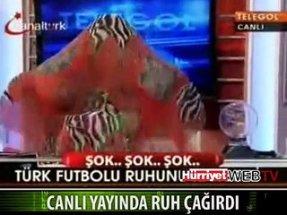 ERMAN TOROĞLU CANLI YAYINDA RUH CAĞIRDI