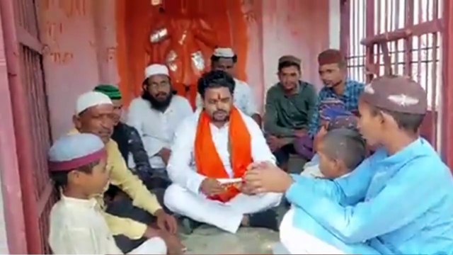 मुस्लिमों ने मंदिर में पढ़े हनुमान चालीसा बताया पूर्वज है हिंदू hanuman chalisa temple