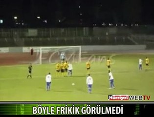 SPİKER BİLE KAHKAHAYI BASTI
