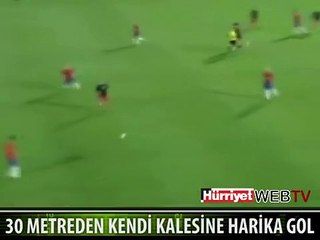 KENDİ KALESİNE ÖYLE BİR GOL ATTI Kİ...