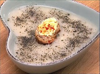 SAKALA ÇARPAN ÇORBASI