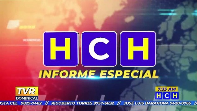 ¡Taxista con pasajeros a bordo se vuelca al caer de una altura considerable en calle capitalina!