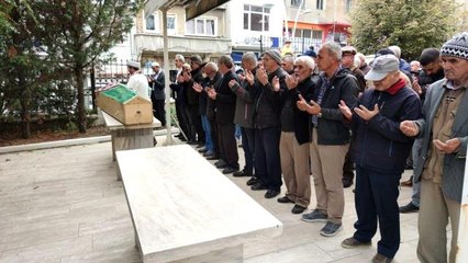 Tekirdağ 3. sayfa haberi | Elazığ'da öldürülen kadın Tekirdağ'da defnedildi