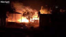 Yunanistan'ın Midilli Adası'ndaki sığınmacı kampında tekrar yangın çıktı