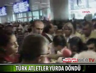 ALTIN KIZLAR YURDA DÖNDÜ