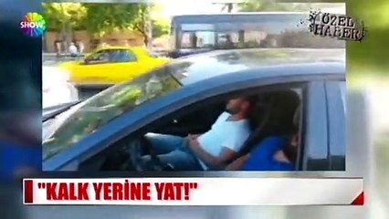 Sarhoş sürücü ve yolcusu otomobil içinde uyuya kaldı