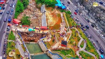 9 JALAN TERINDAH DI INDONESIA