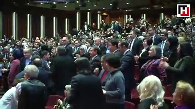 Cumhurbaşkanı Erdoğan, Leyla ile Mecnun tiyatro oyununu izledi