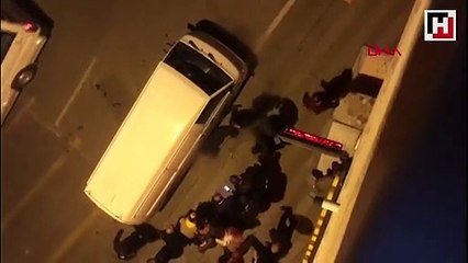 Cadde ortasında pompalı tüfekle vuruldu