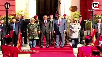 Venezuelalı askerlerden Cumhurbaşkanı Erdoğan'a jest