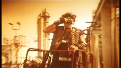 Barb Wire Bande-annonce (DE)