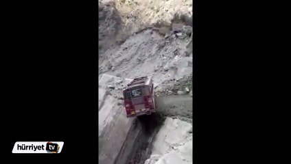 Otobüs uçuruma yuvarlandı
