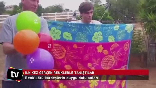 Renk körü kardeşler ilk defa gerçek renklerle tanıştı