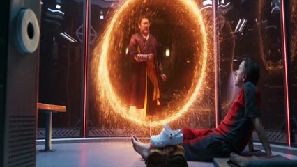 She-Hulk : Attorney at Law (2022) - Episode 09 Scène post-crédits "Wong brings Blonsky to Kamar-Taj" (VOST)