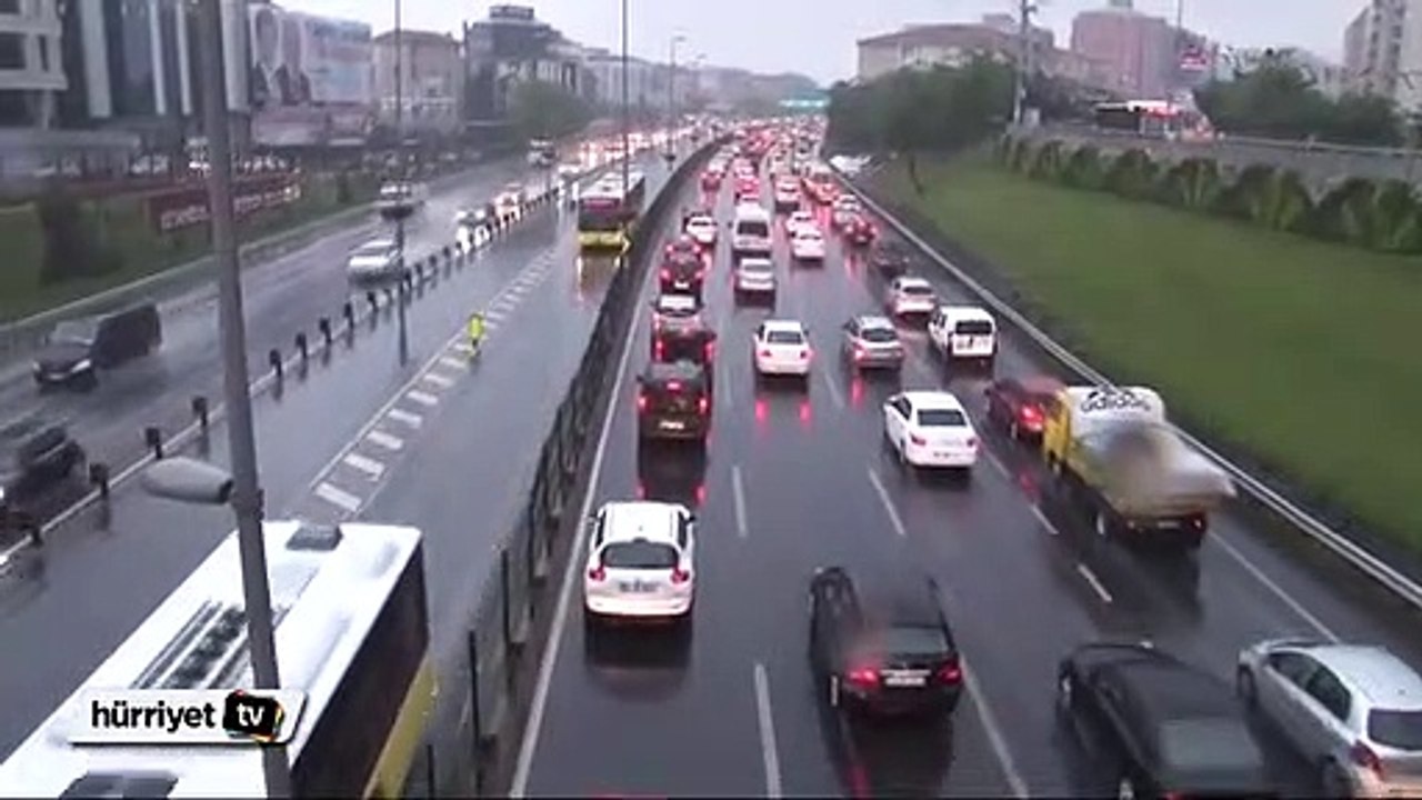 İstanbul'da sağanak yağmur