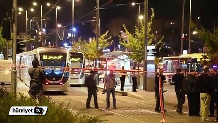 Kudüs'te tramvay durağına otomobil daldı