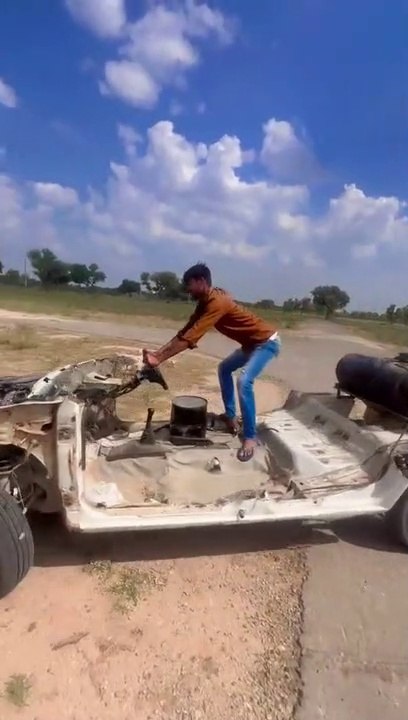 Deshi Lembo --(MP4)