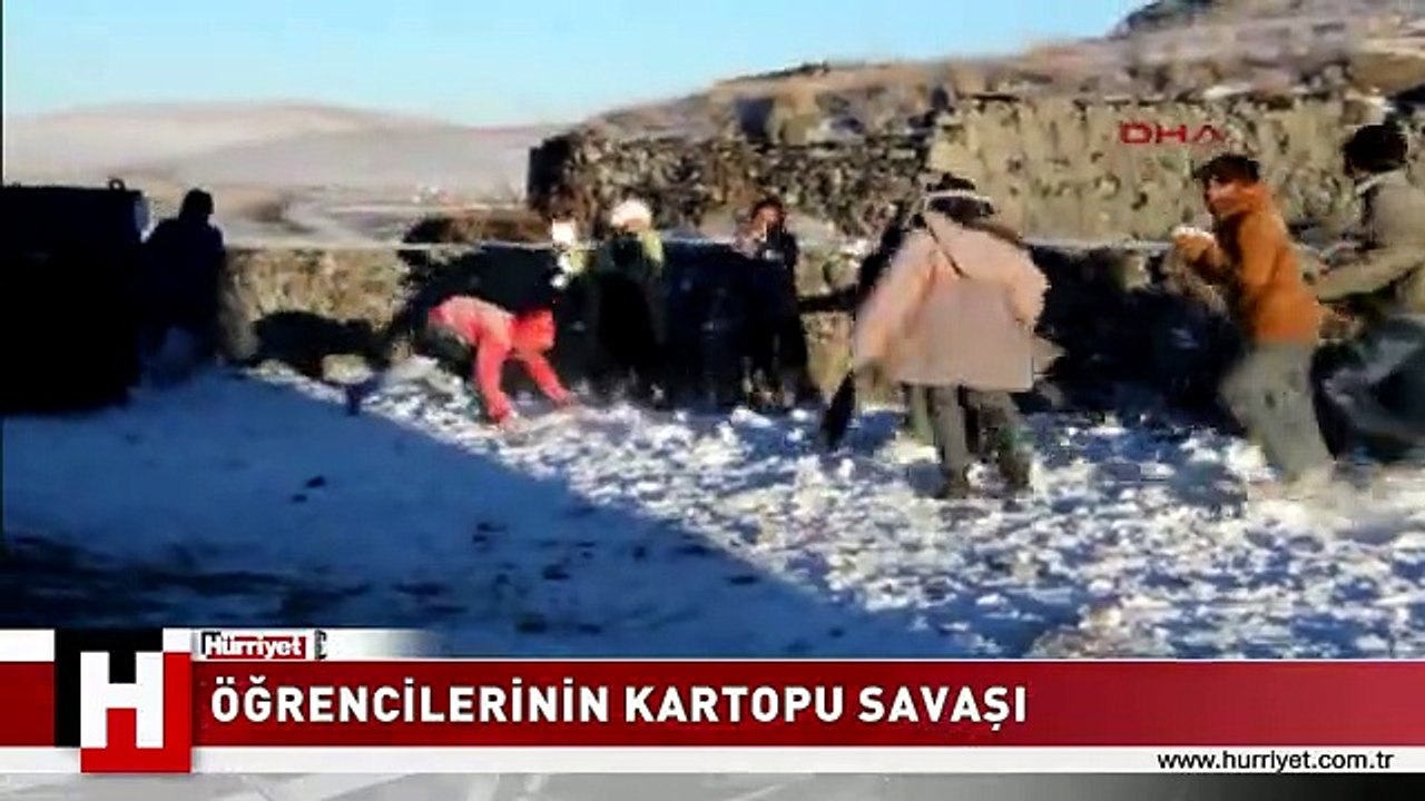 ZİL ÇALDI..!! KIZLAR ERKEKLER KAPIYA KOŞTU
