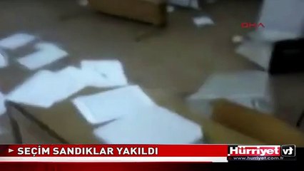 SEÇİM SANDIKLARINI ATEŞE VERDİLER
