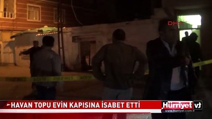 RASULAYN'DAN ATILAN HAVAN EVİN KAPISINA İSABET ETTİ