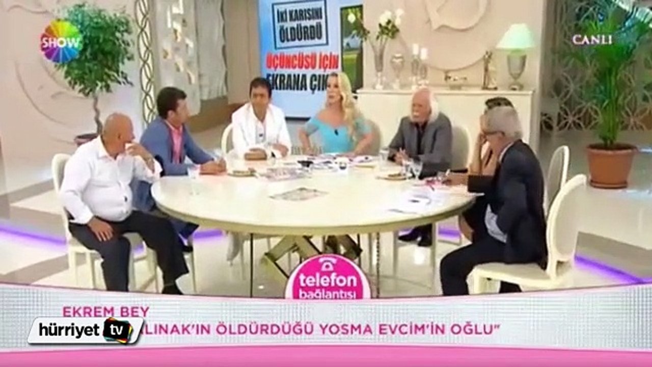 Canlı yayında annesini öldüren adama ateş püskürdü