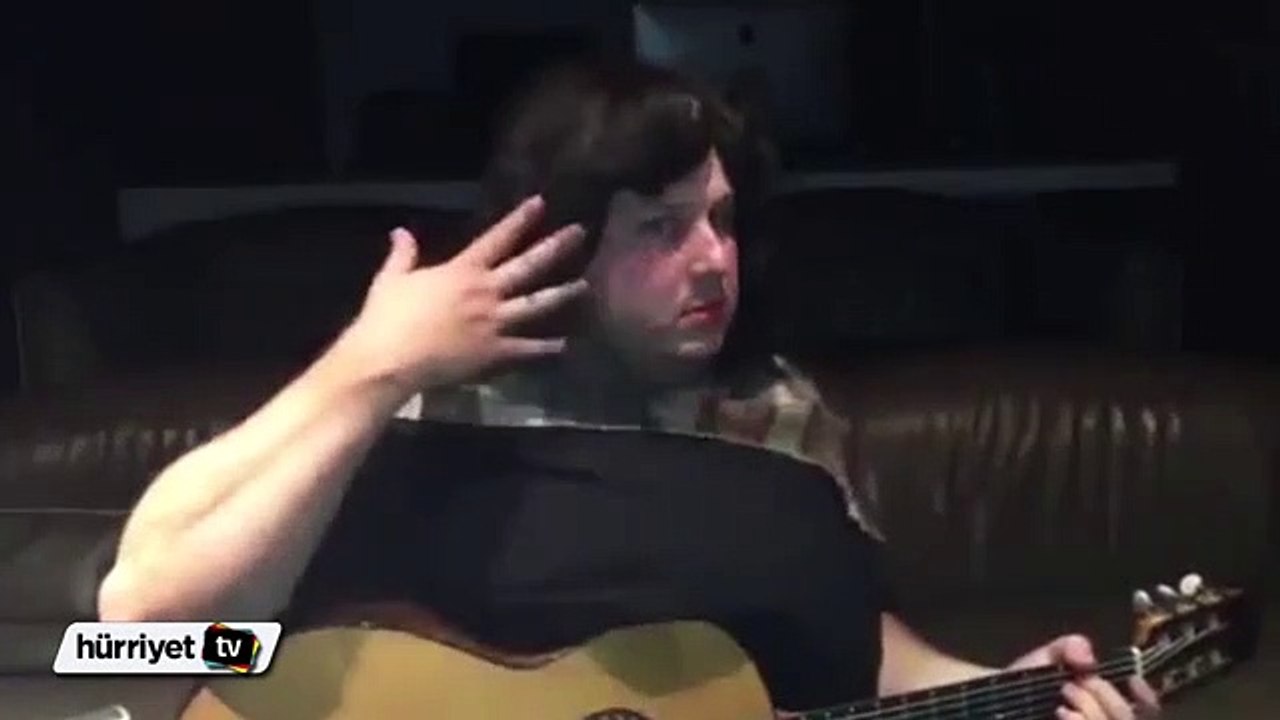 Şahan Gökbakar'dan 'Kalbimin tek sahibine' şarkısına farklı bir yorum