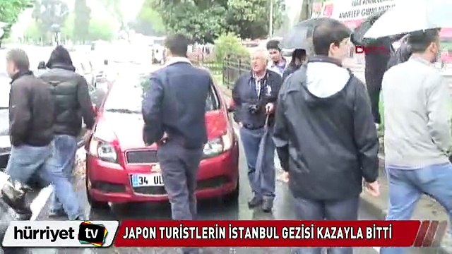 Turistlerin İstanbul gezisi kazayla bitti